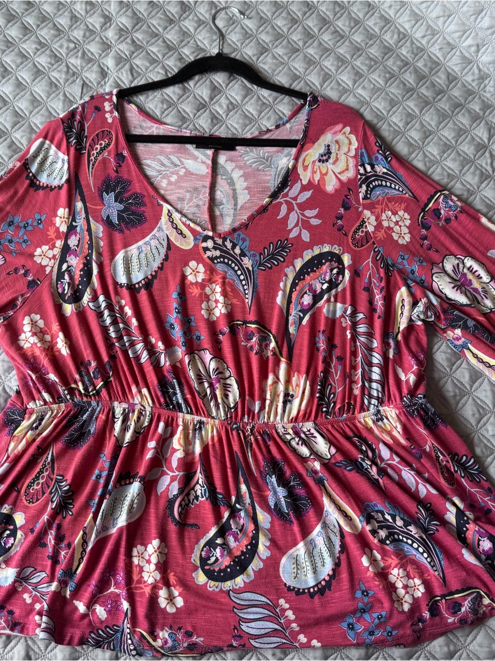 Lane Bryant Rose Pink Paisley V-Neck 3/4 Sleeve Peplum Top